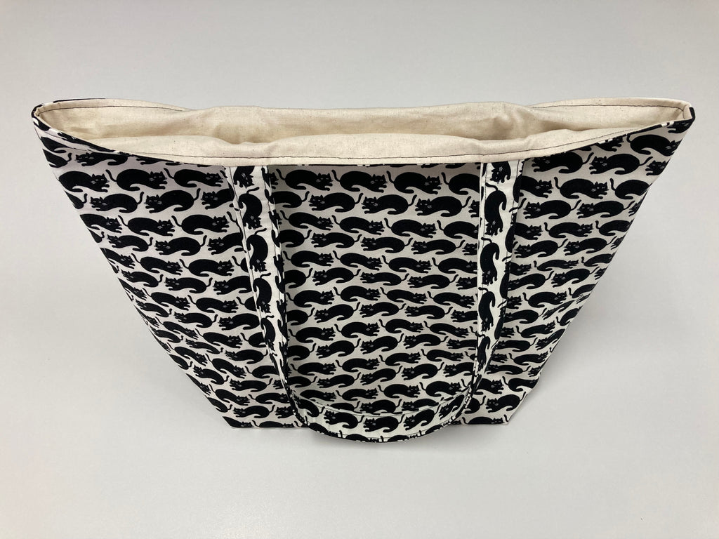 Large Tote Bag – Black Cats on White