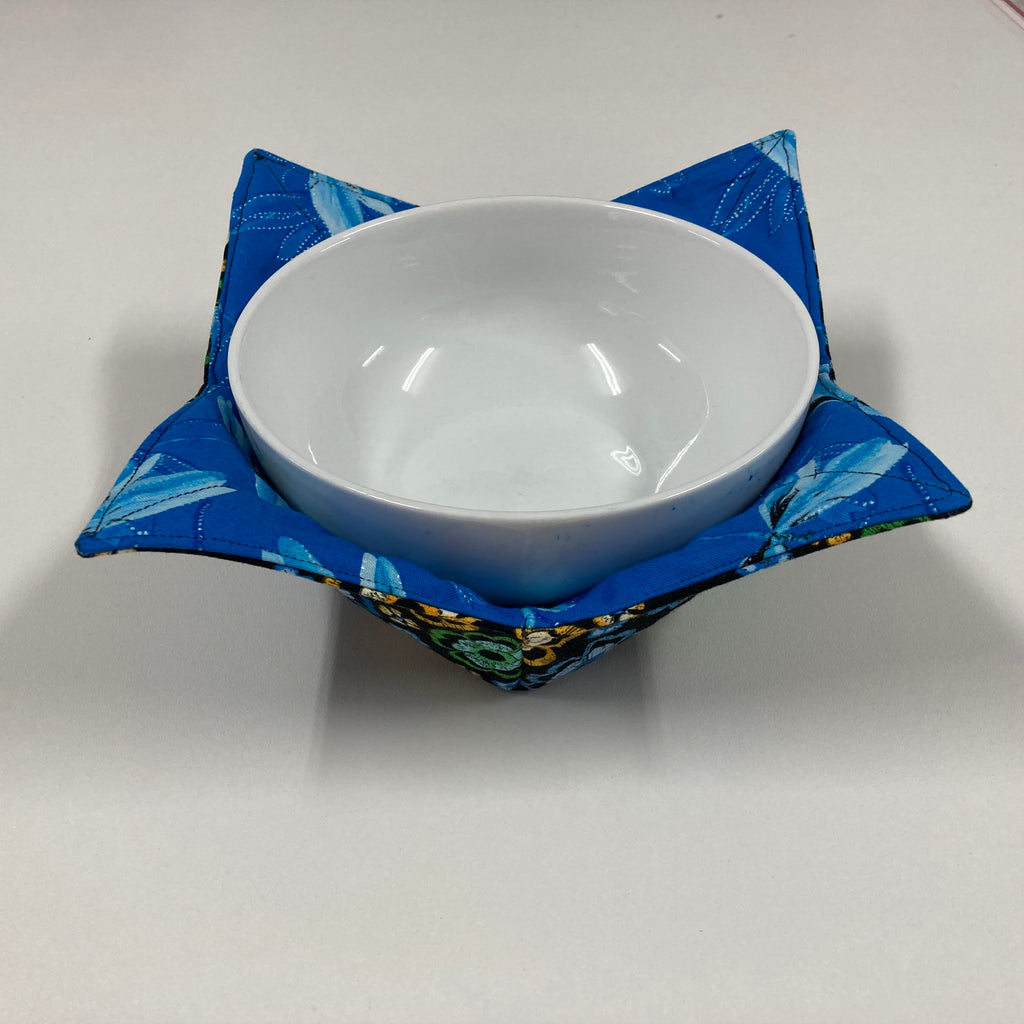 Soup Bowl Reversible Cozy – Dragonflies and Flowers