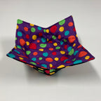 Soup Bowl Reversible Cozy – Colourful Spots on Purple and Black