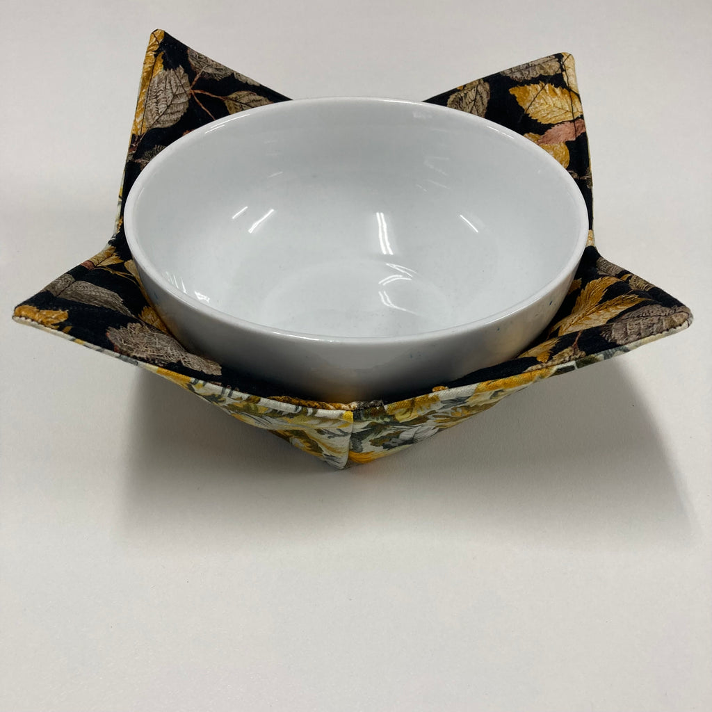 Soup Bowl Reversible Cozy – Autumn Leaves