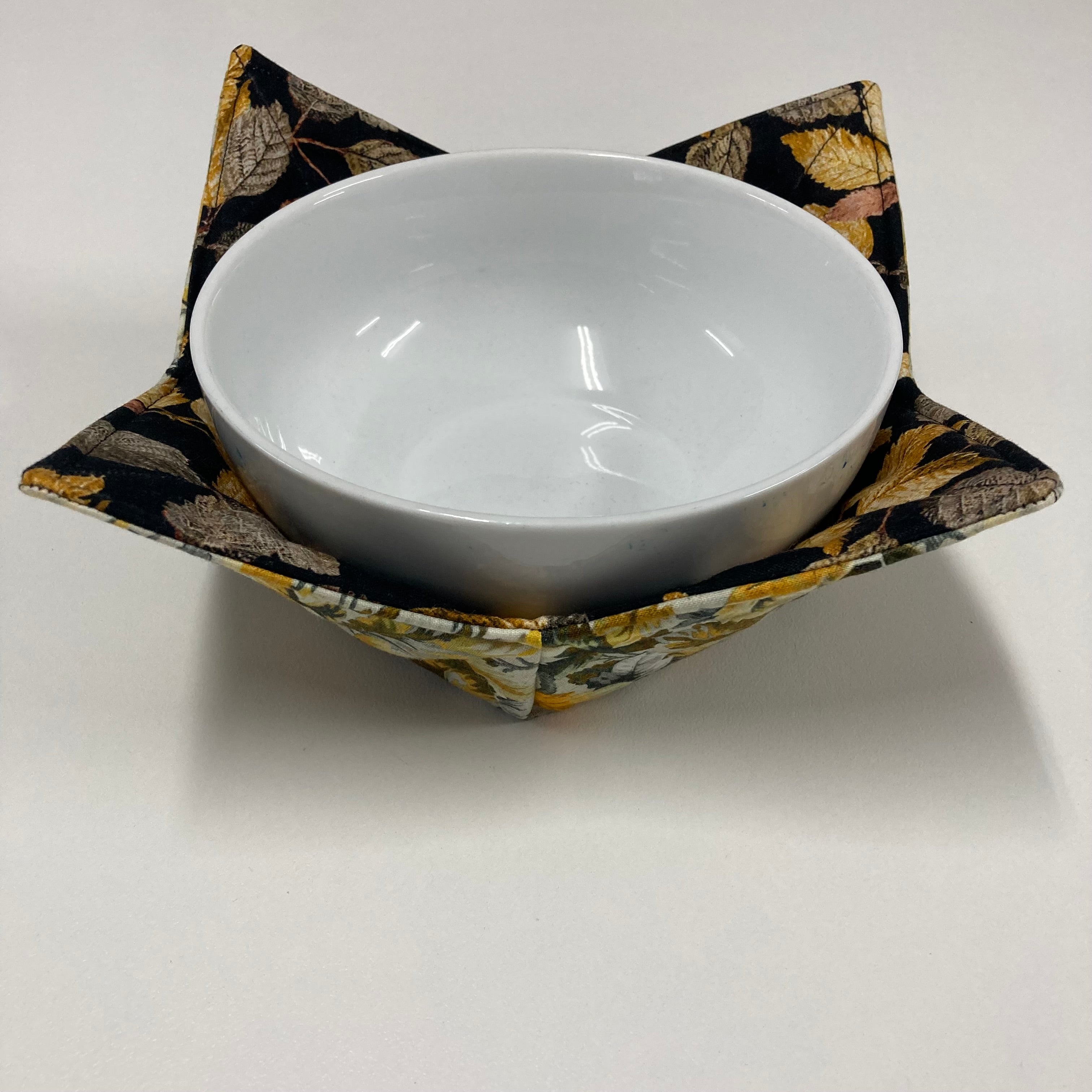 Soup Bowl Reversible Cozy – Autumn Leaves