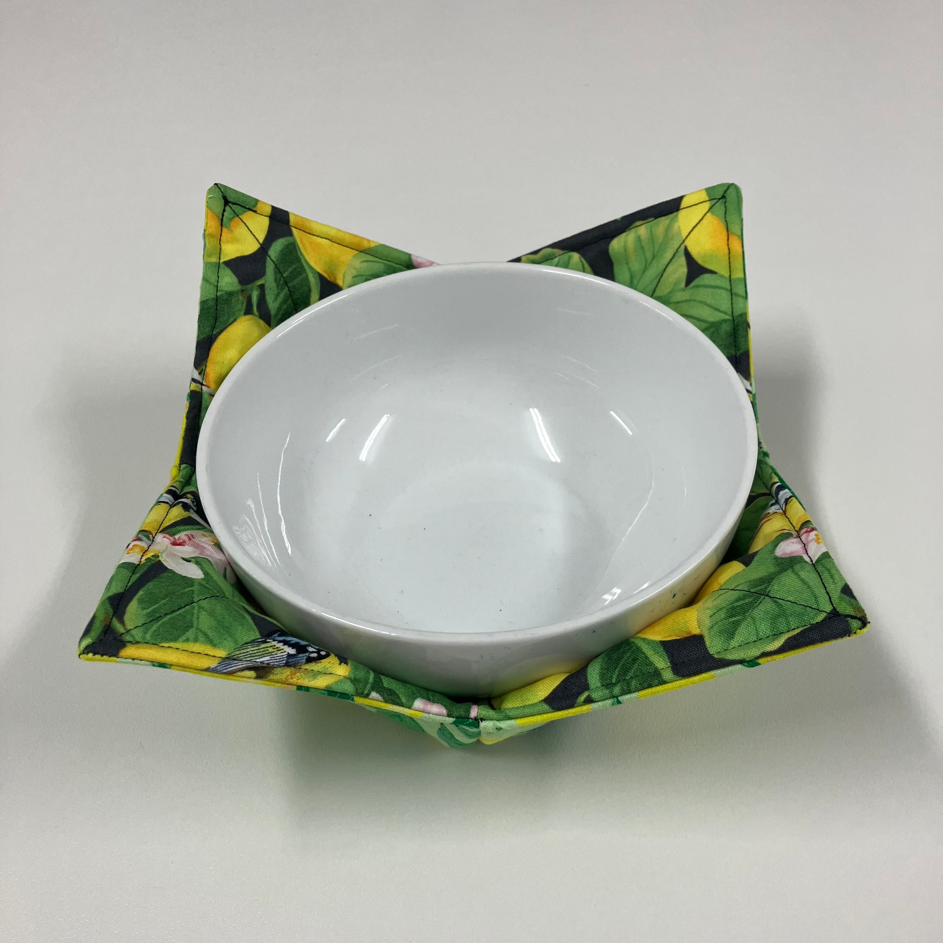 Soup Bowl Reversible Cozy – Lemons & Birds