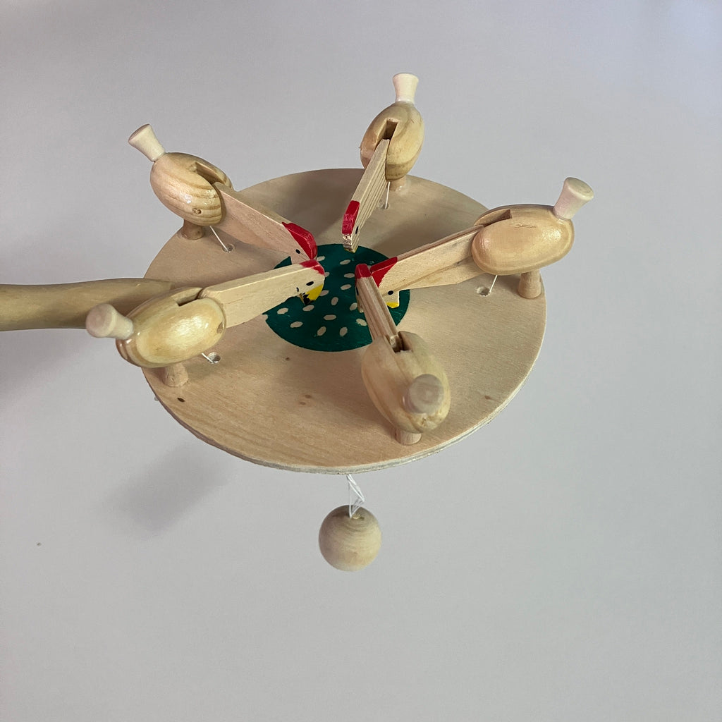 Wooden Pecking Hens Toy