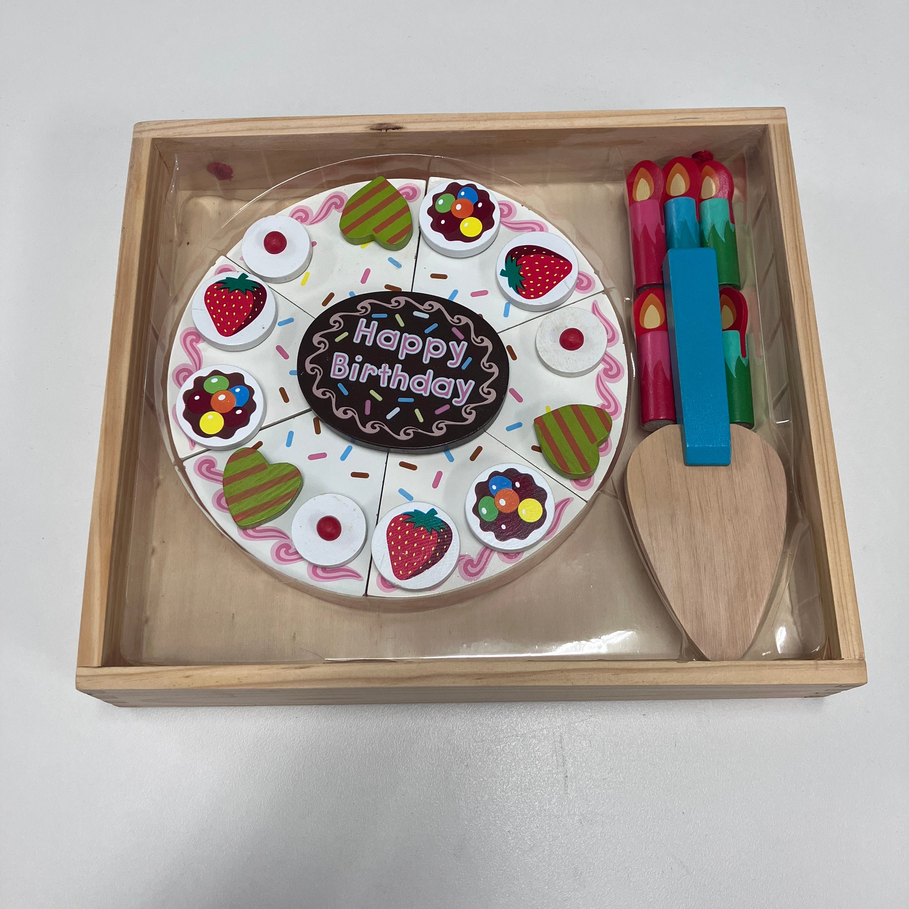 Wooden Cutting Set - Birthday Cake