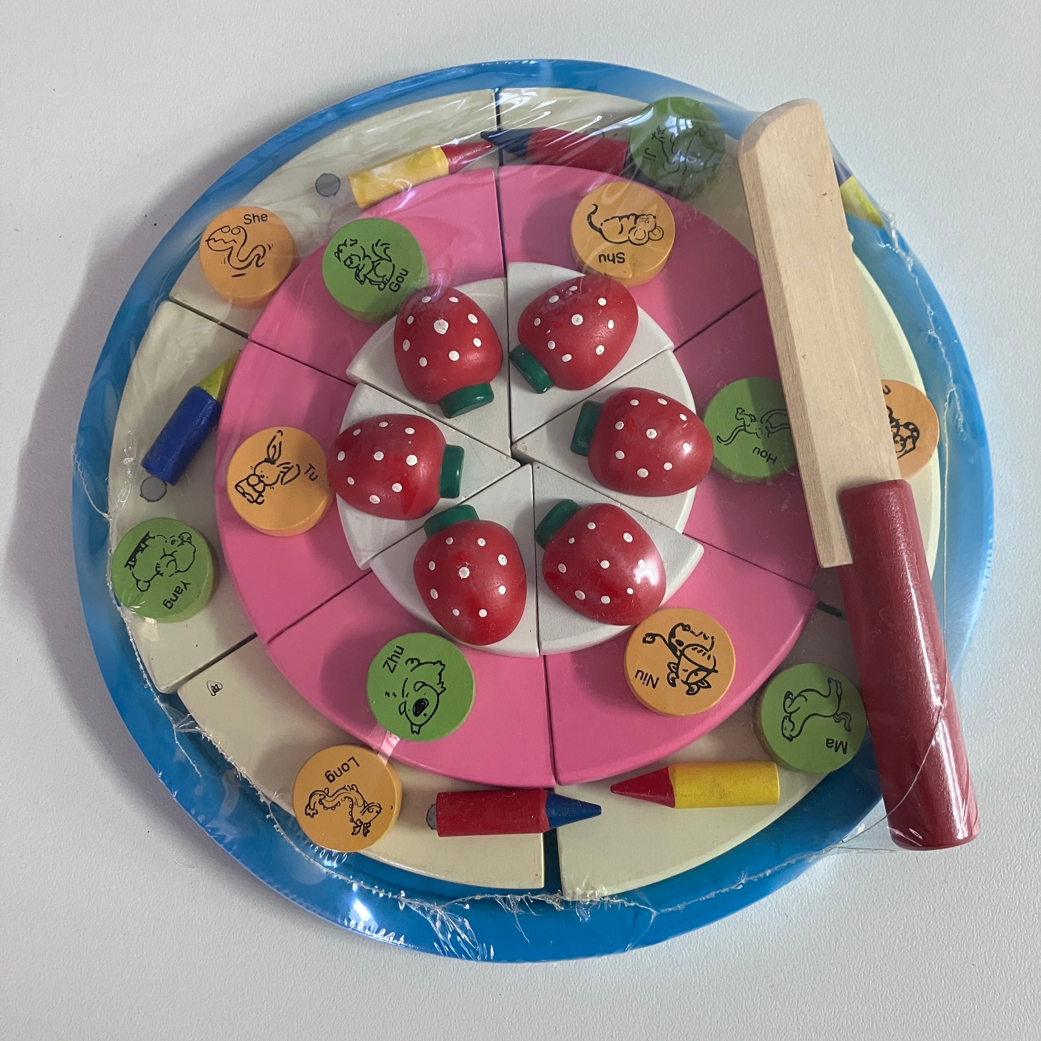 Wooden Cutting Set - Strawberry Cake