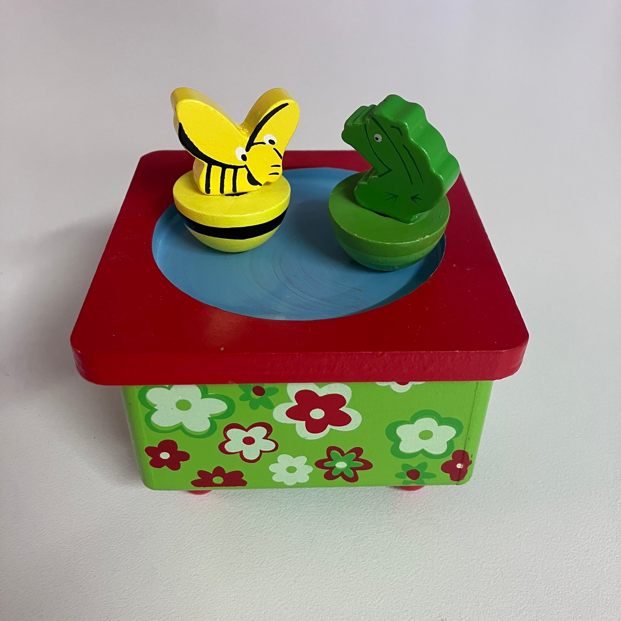 Wooden Music Box - Bee and Frog