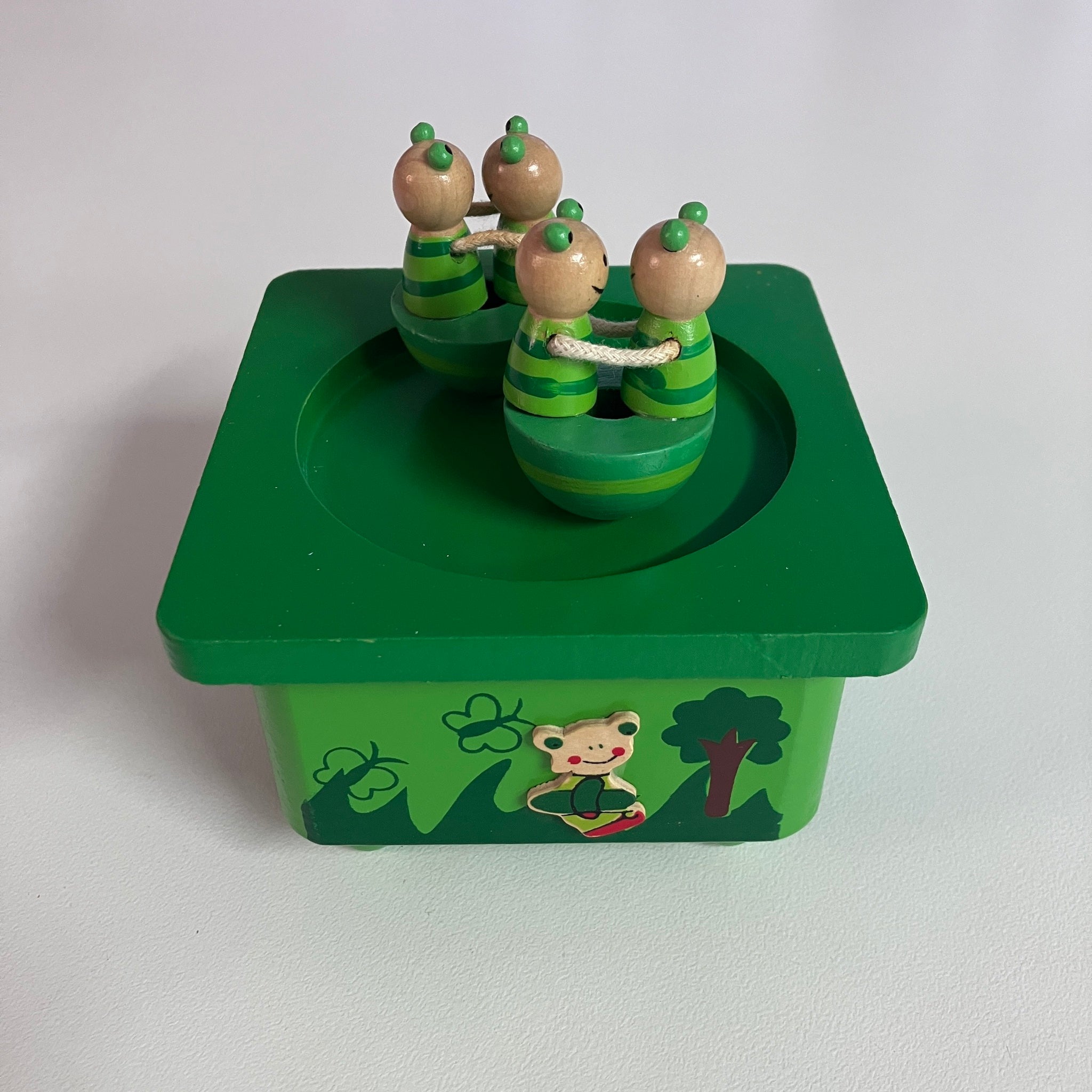 Wooden Music Box - Frog Pair