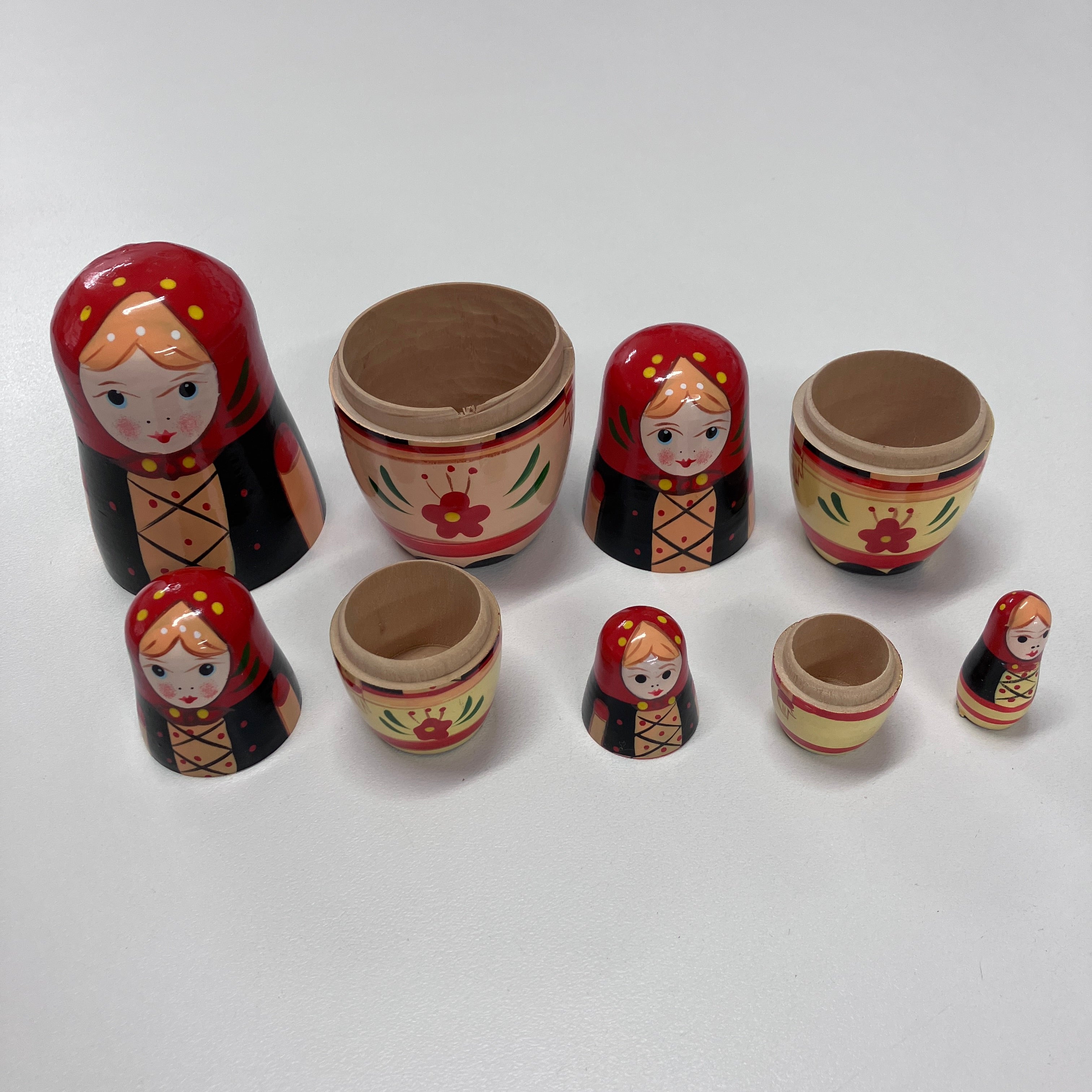 Wooden Russian Doll Set - 5 Dolls - Assorted Designs