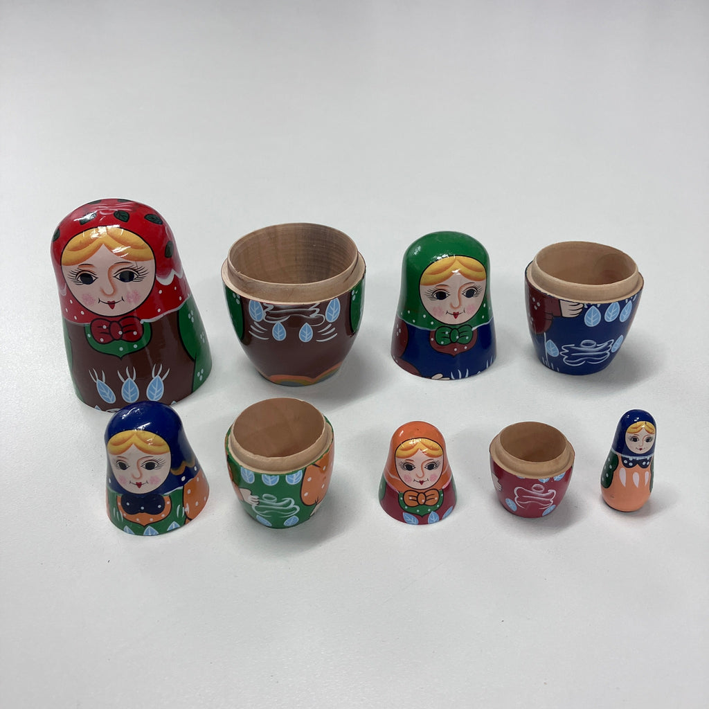 Wooden Russian Doll Set - 5 Dolls - Assorted Designs