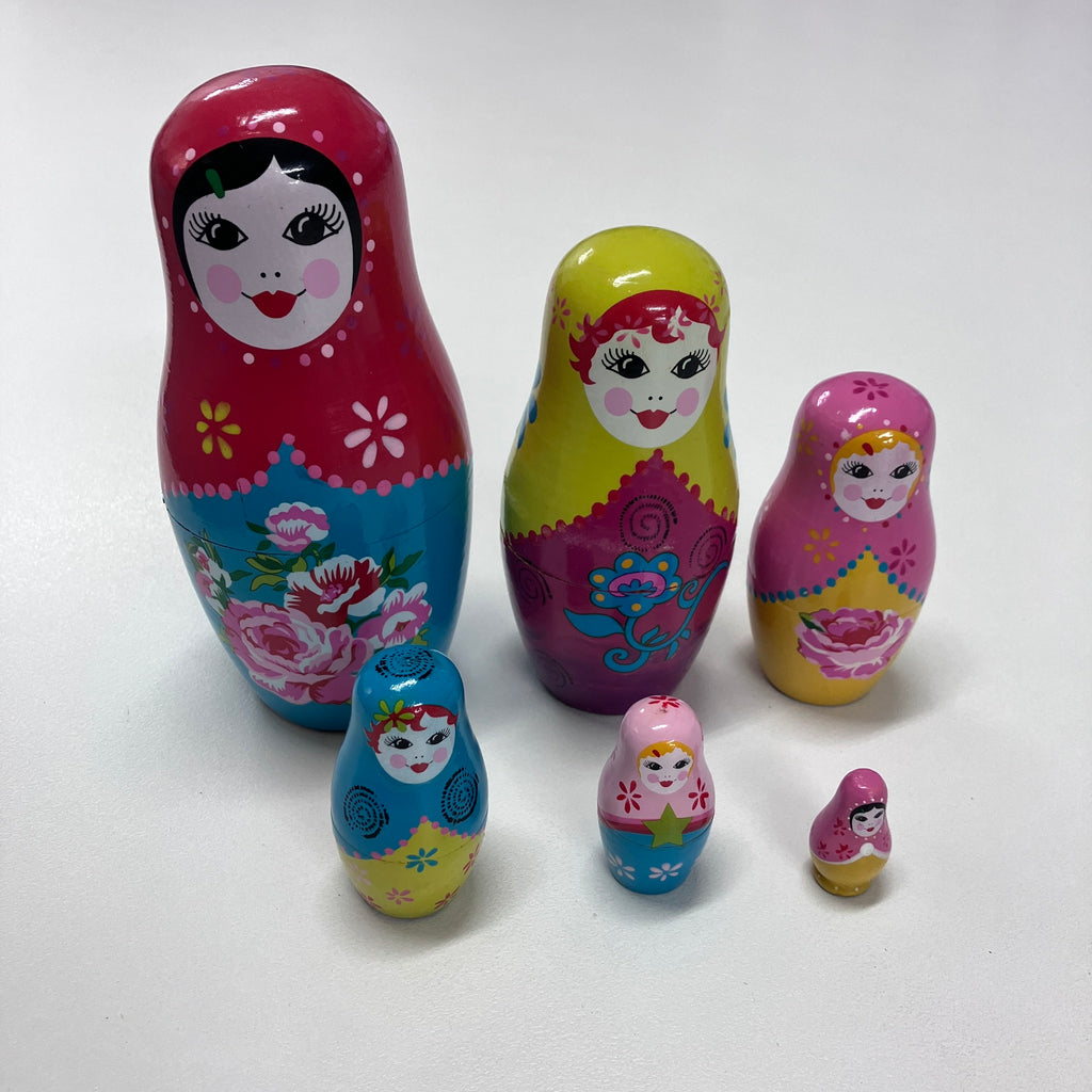 Wooden Russian Doll Set - 6 Dolls - Assorted Designs