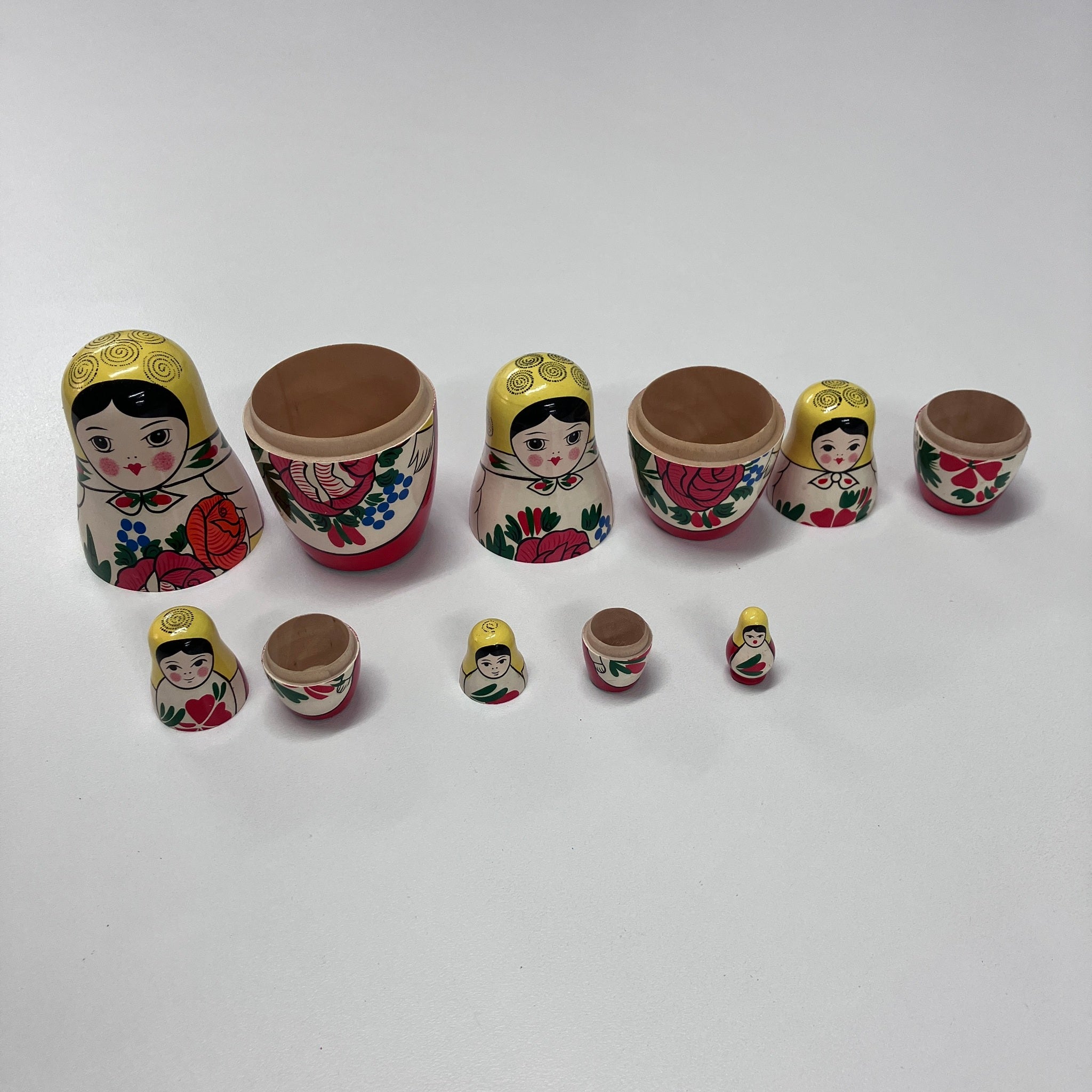 Wooden Russian Doll Set - 6 Dolls - Assorted Designs