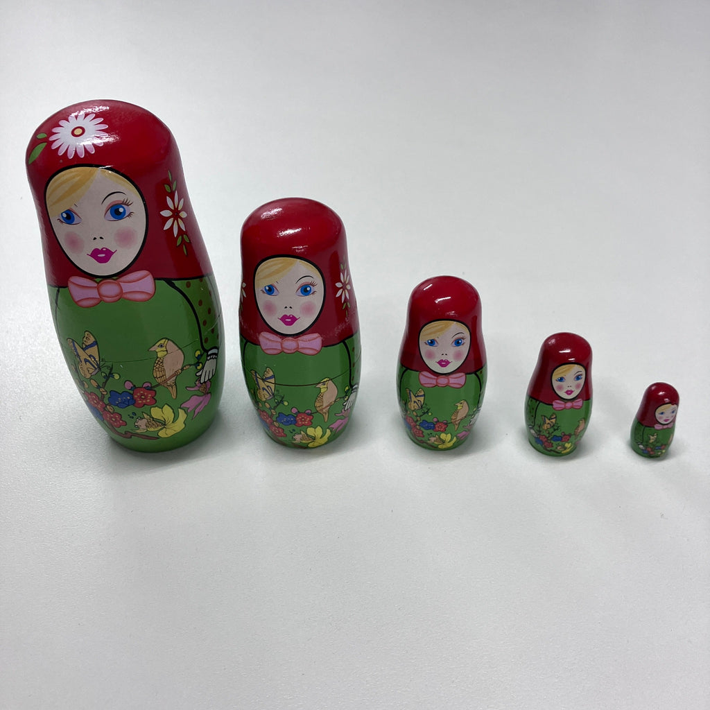Wooden Russian Doll Set - 5 Dolls - Assorted Designs