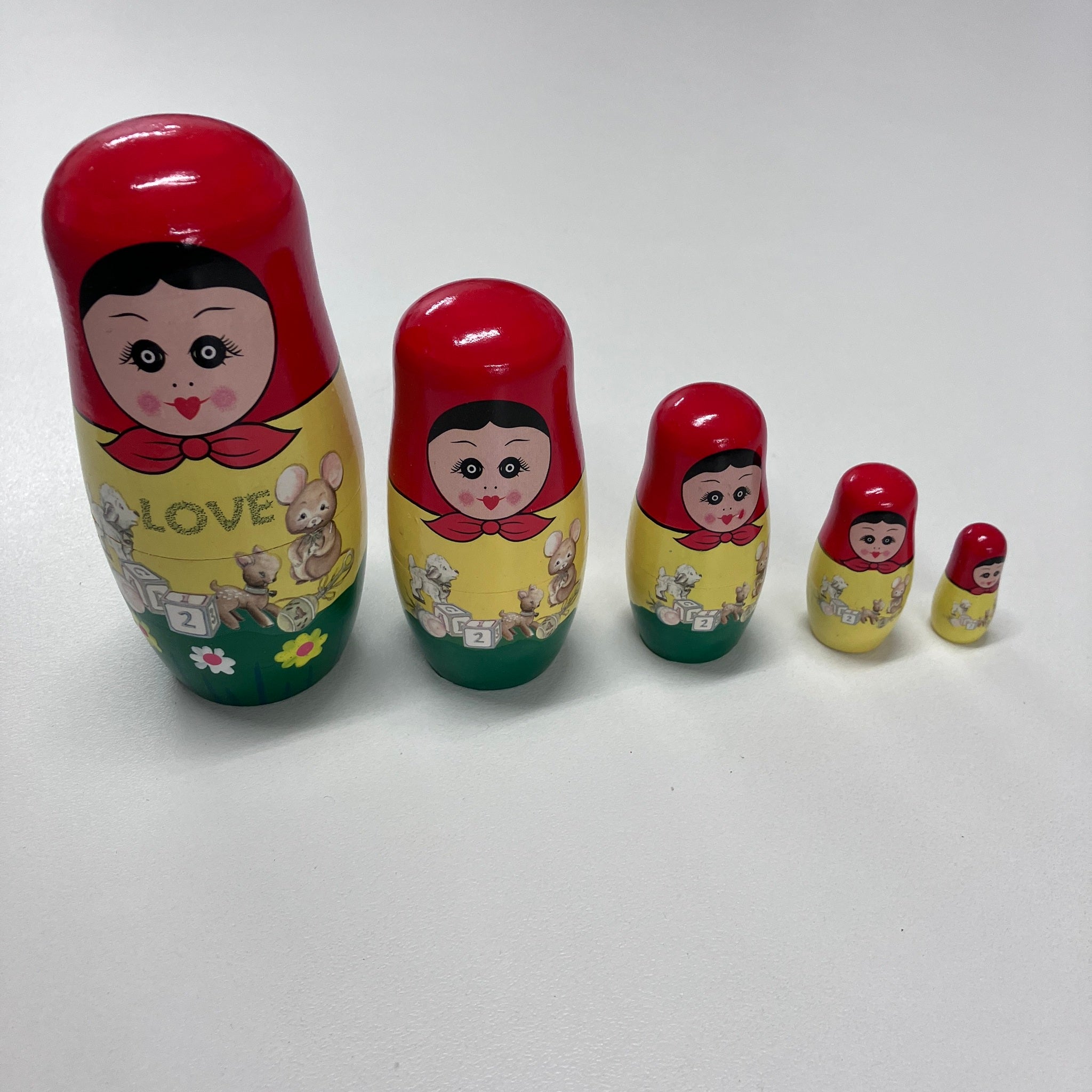 Wooden Russian Doll Set - 5 Dolls - Assorted Designs