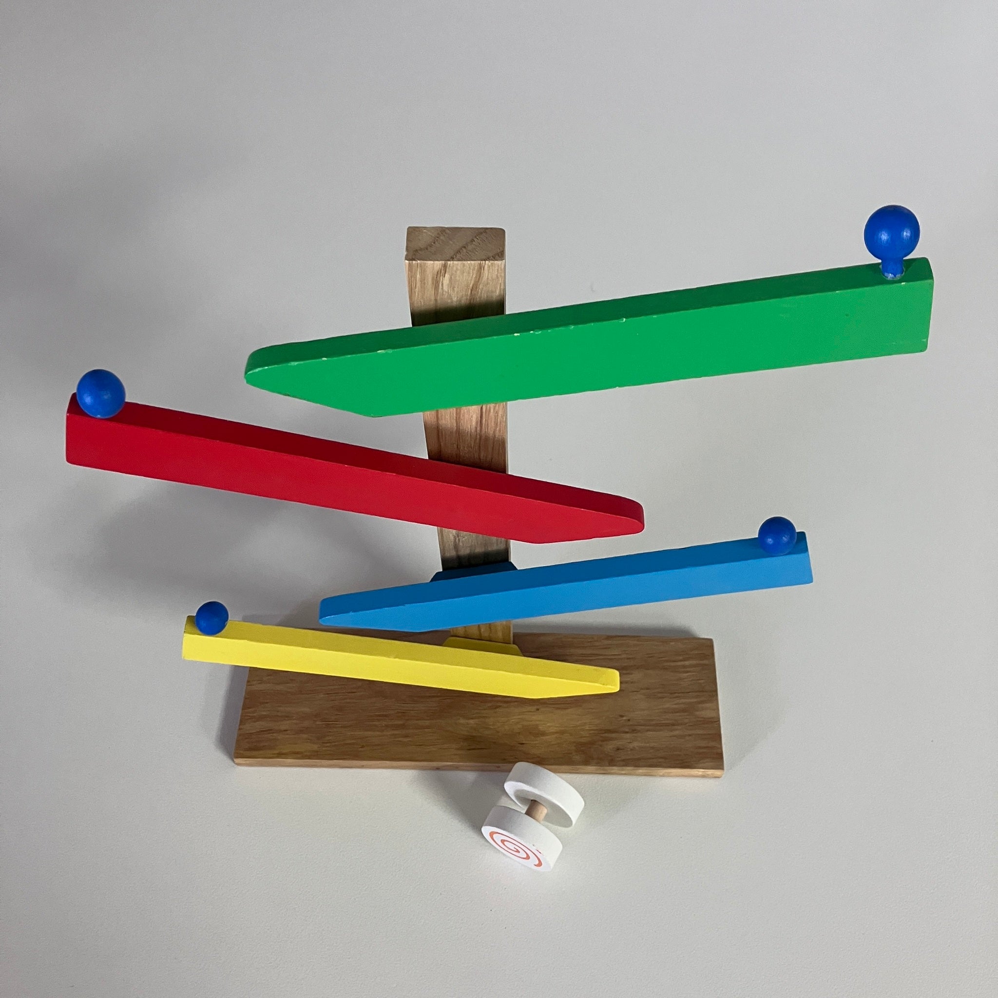 Wooden Rolling Game - Fall Substance Freely