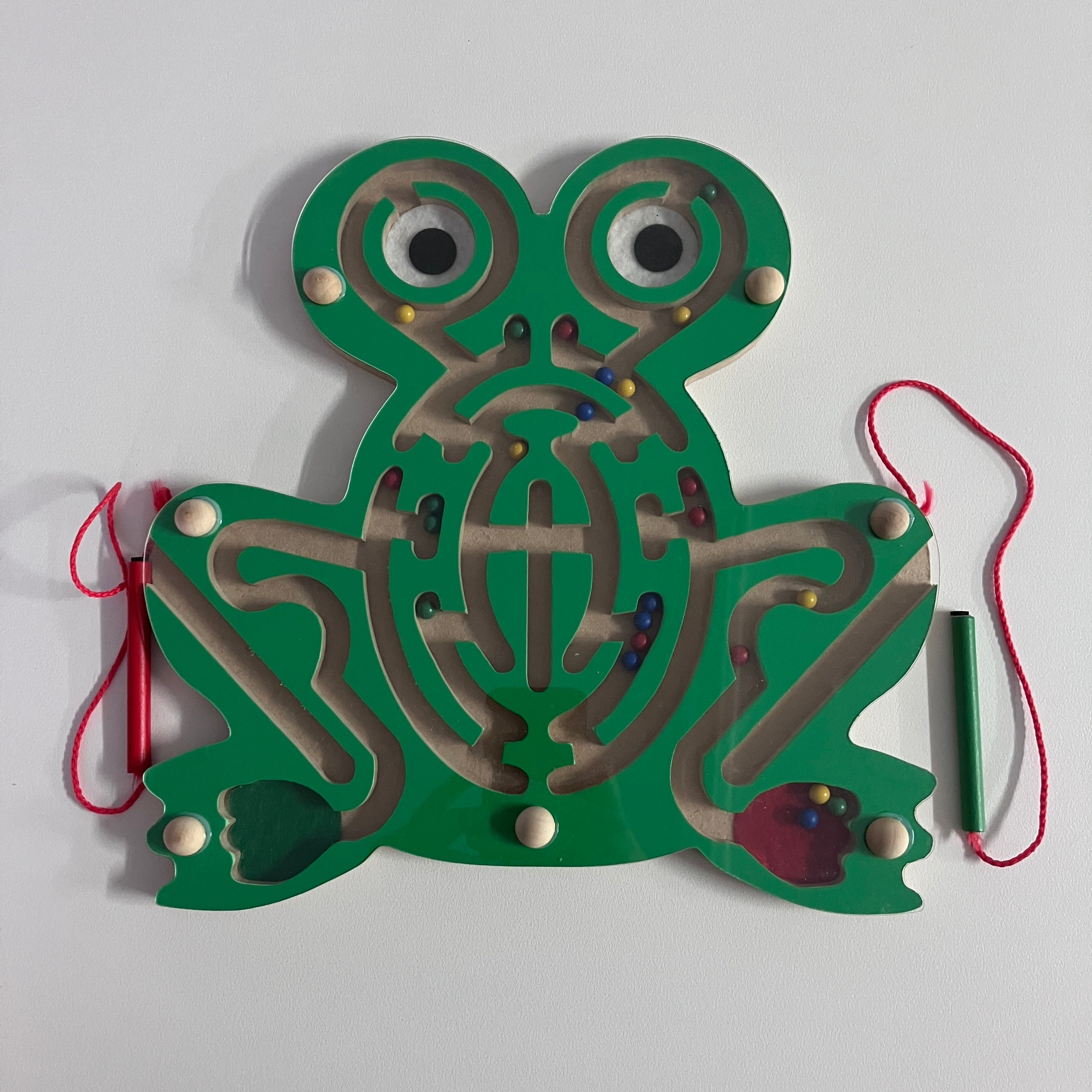 Wooden Magnetic Maze - Frog