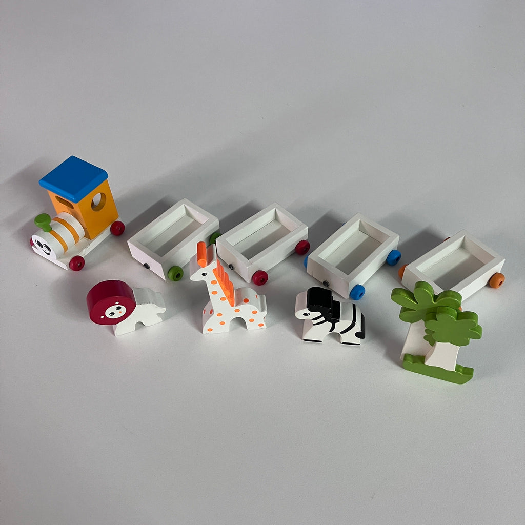 Wooden Train - Magnetic Animal Train