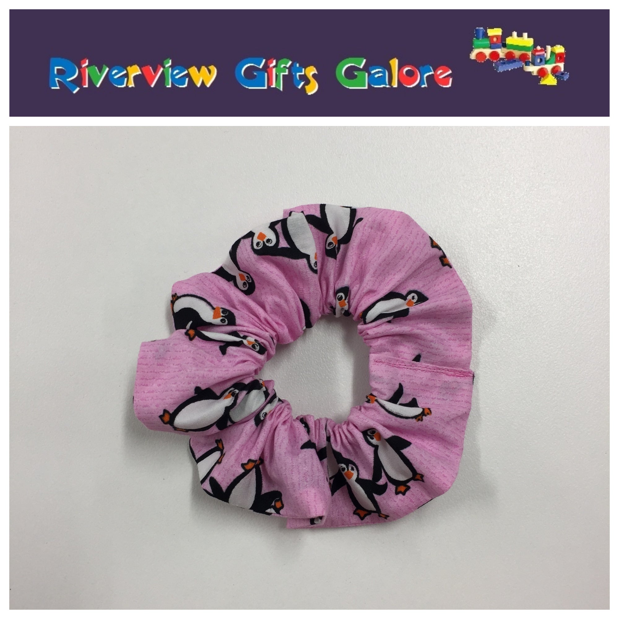 Scrunchie - Penguin on Pink