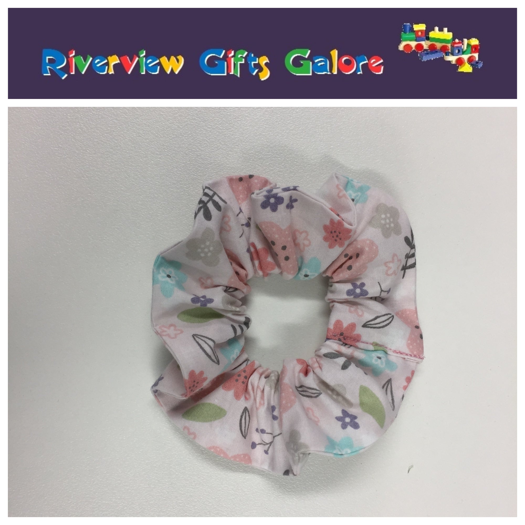 Scrunchie - Pink Flowers